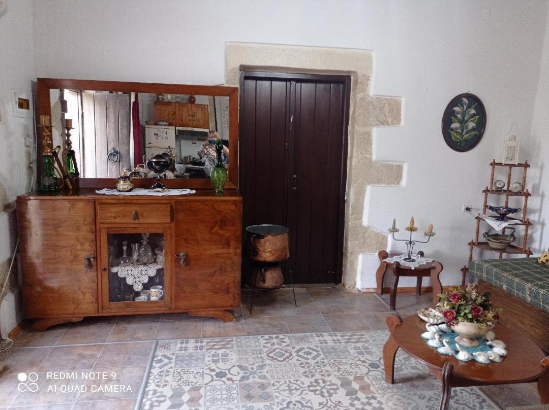 Traditional House Maria Azoyirás Екстериор снимка